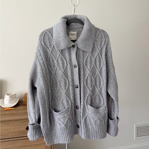 Abercrombie & Fitch Light Gray Cable Knit Cardigan